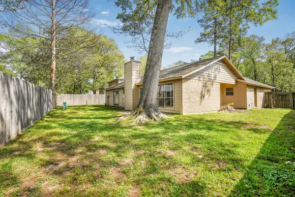 $1,900 | 3203 Silver Falls Drive, Houston, TX 77339