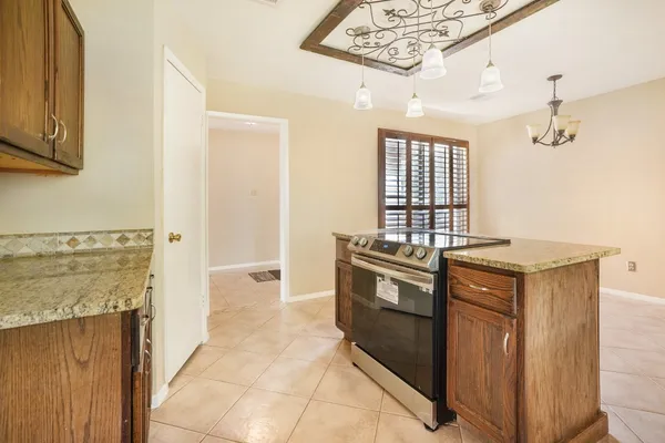 $1,900 | 3203 Silver Falls Drive, Houston, TX 77339