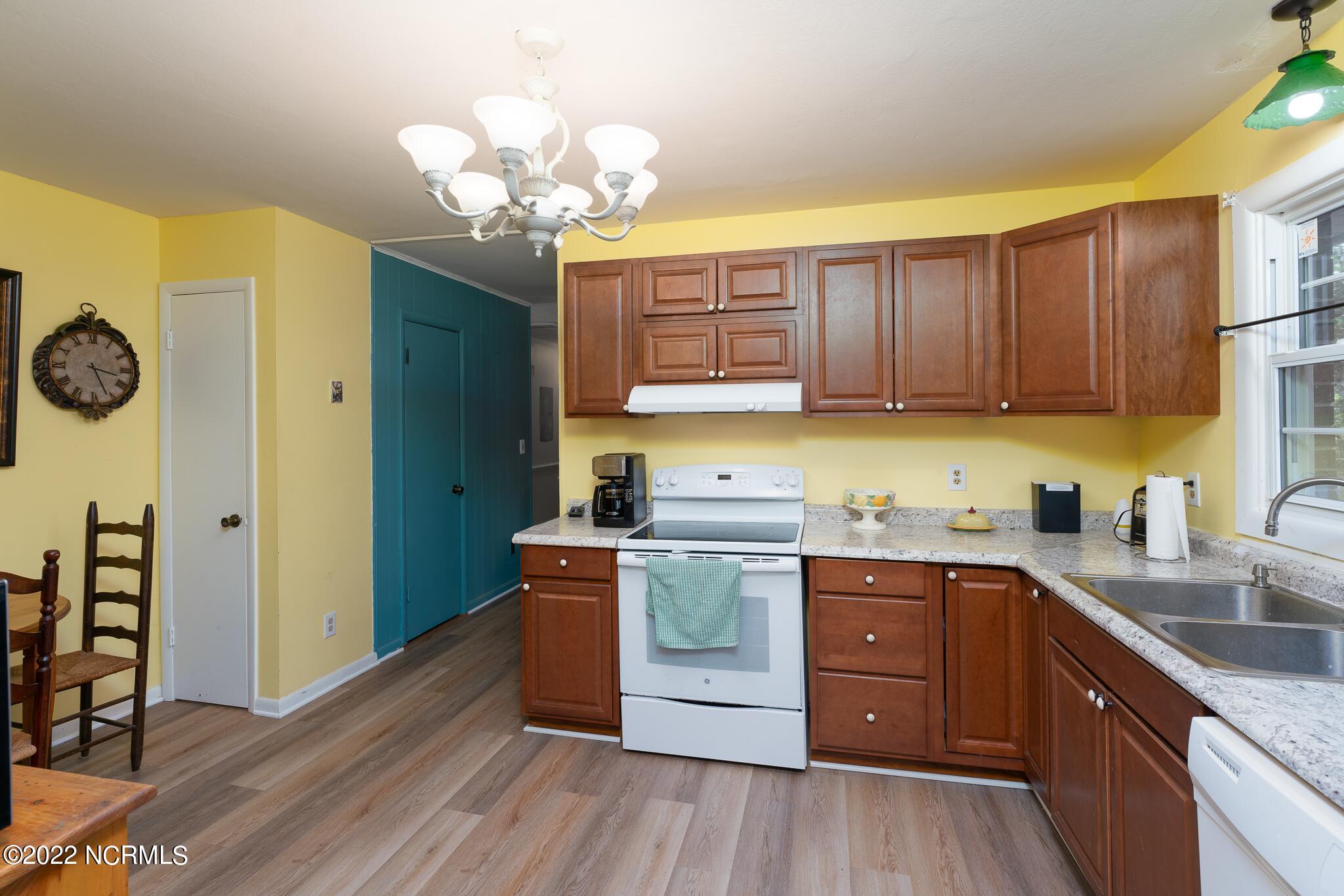 624 Eagle Road Kinston, NC 28501 - Photo 8 of 29 MLS-11