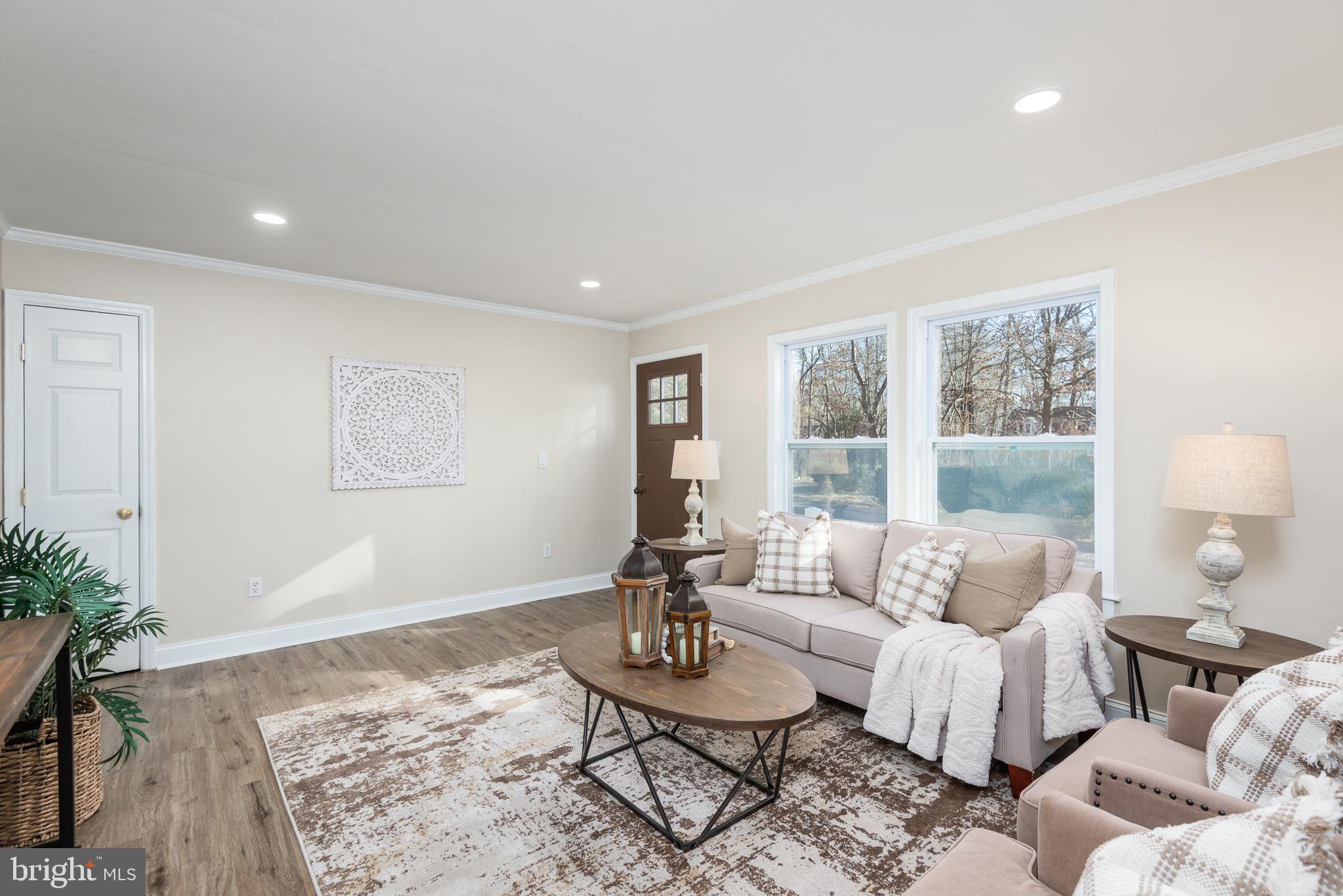 14245 Shiloh Church Road Laurel, DE 19956 - Photo 13 of 32 Living room