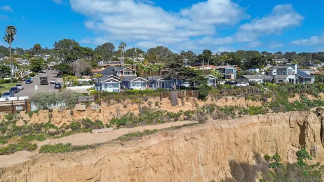 $19,998,000 | 931-939 Ocean Avenue, Del Mar, CA 92014