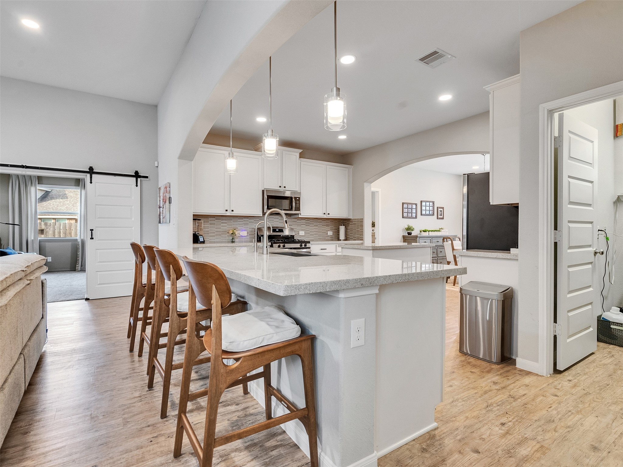 1841 Alyssa Way Alvin, TX 77511 - Photo 17 of 48