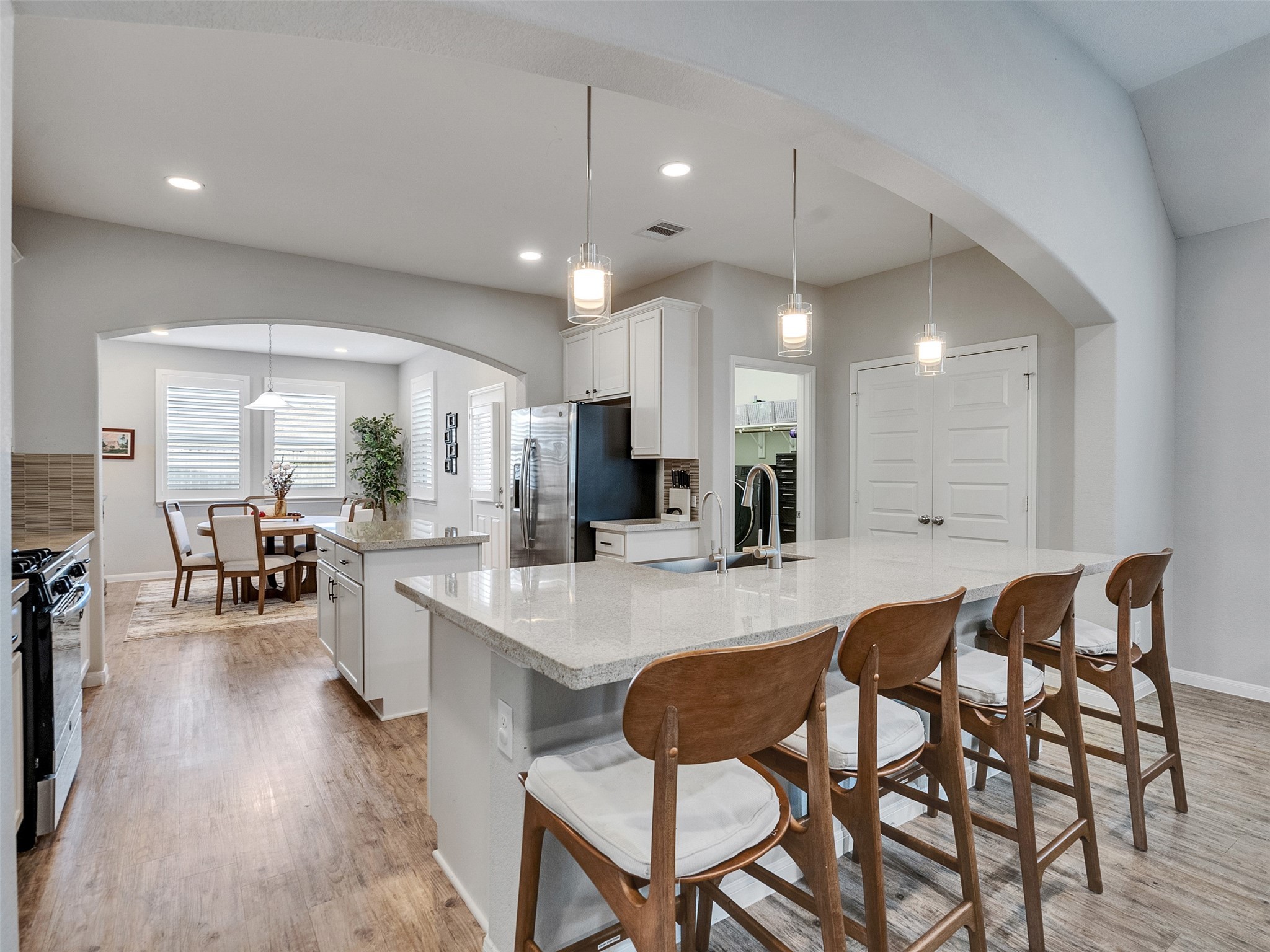 1841 Alyssa Way Alvin, TX 77511 - Photo 18 of 48