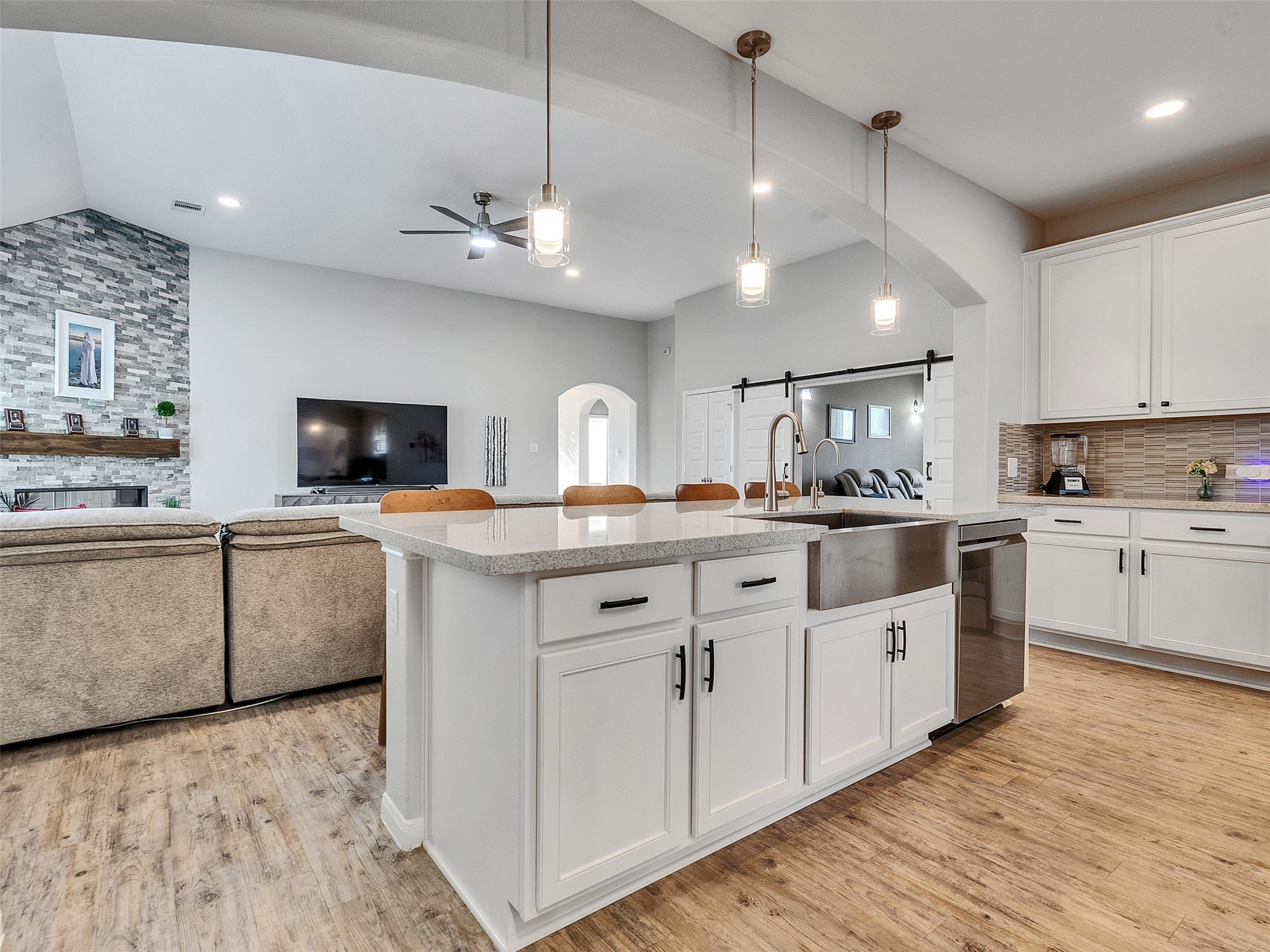 1841 Alyssa Way Alvin, TX 77511 - Photo 20 of 48