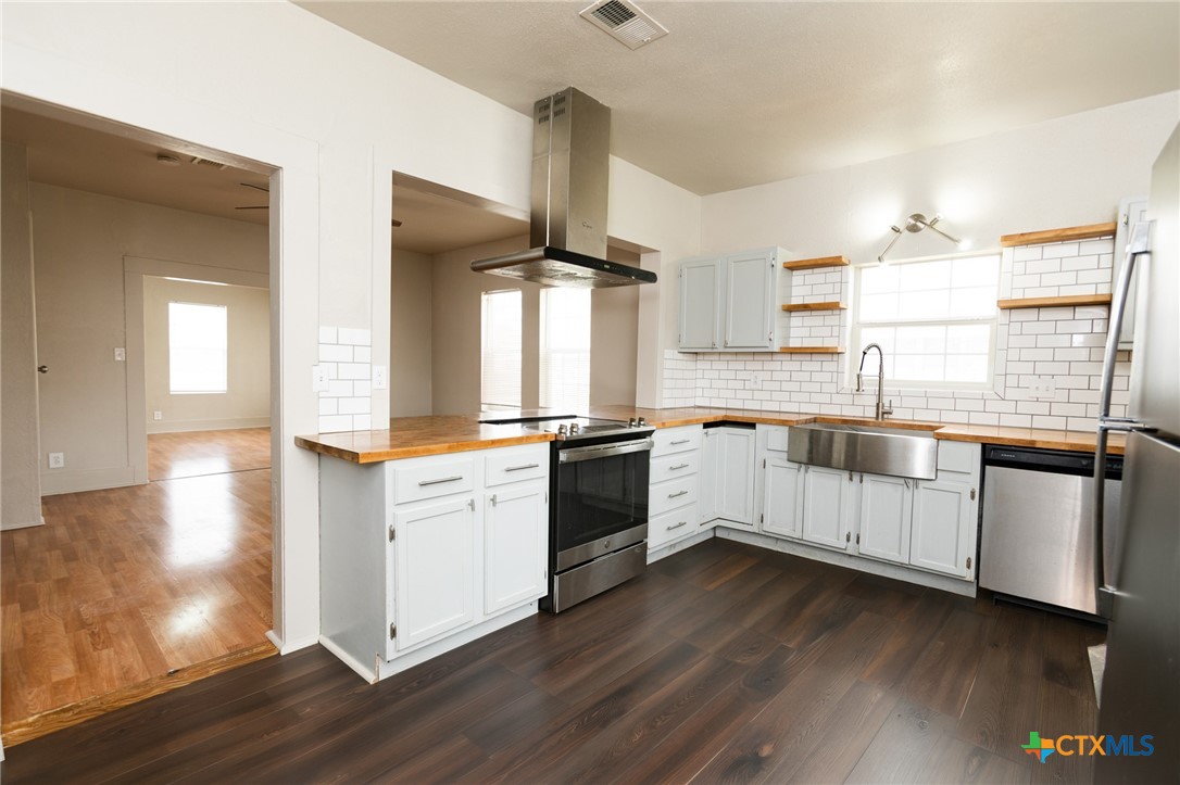 905 North 9th Street Temple, TX 76501 - Photo 14 of 36