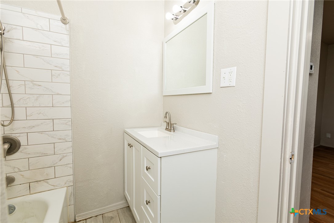 905 North 9th Street Temple, TX 76501 - Photo 15 of 36