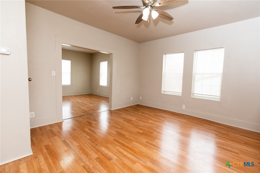 905 North 9th Street Temple, TX 76501 - Photo 10 of 36