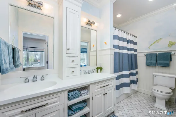 $4,795,000 | 74 Salisbury Road, Darien, CT 06820