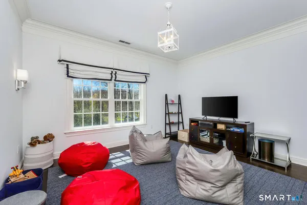 $4,795,000 | 74 Salisbury Road, Darien, CT 06820