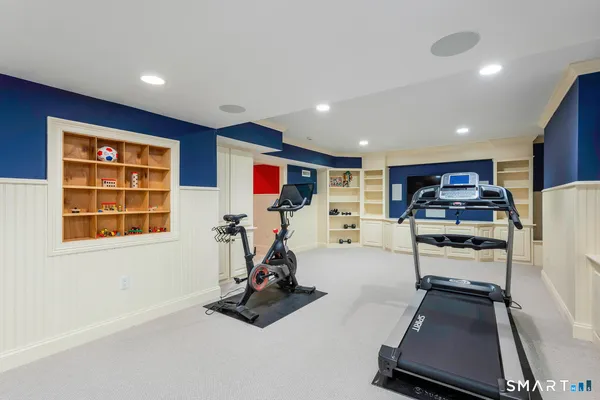 $4,795,000 | 74 Salisbury Road, Darien, CT 06820