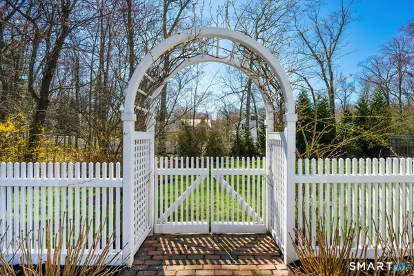 $4,795,000 | 74 Salisbury Road, Darien, CT 06820