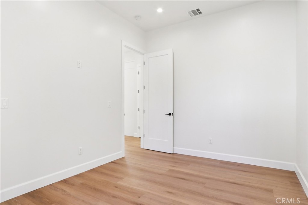 14931 Vose Street Van Nuys, CA 91405 - Photo 47 of 50