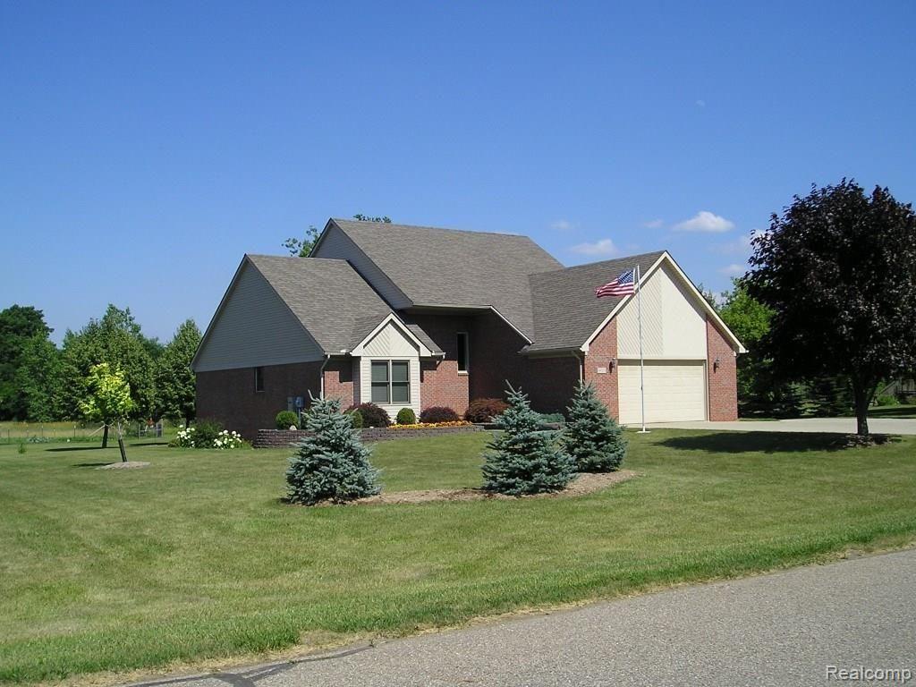 4025 Belle Ridge Drive Dryden, MI 48428 - Photo 1 of 43 front from north.JPG