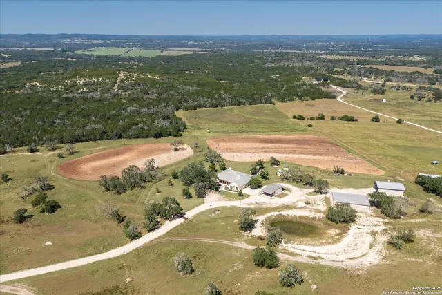 $1,325,000 | 34 Cravey Road, Boerne, TX 78006