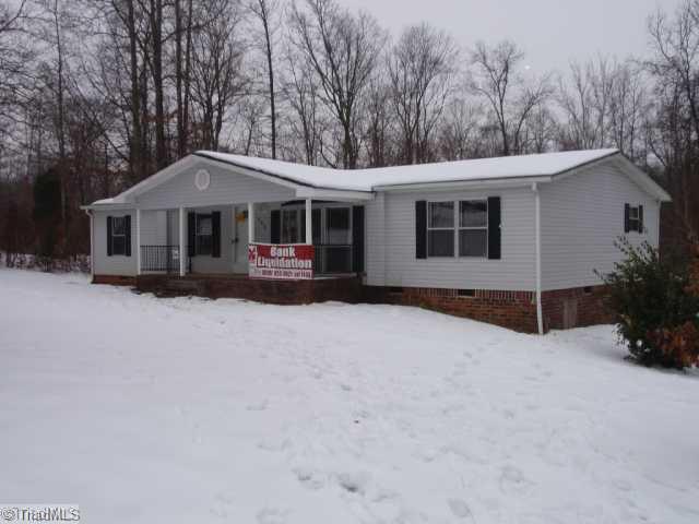 383 Grubb Road Lexington, NC 27295 - Photo 1 of 4 Exterior Front.