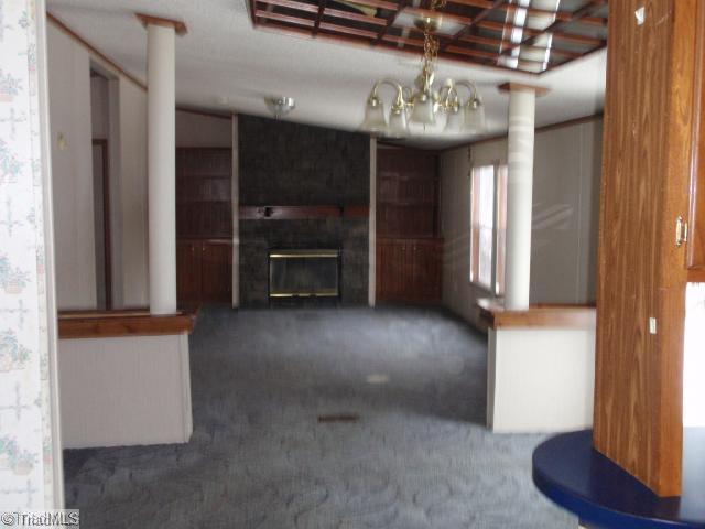 383 Grubb Road Lexington, NC 27295 - Photo 2 of 4 Den/Family/Great Room.
