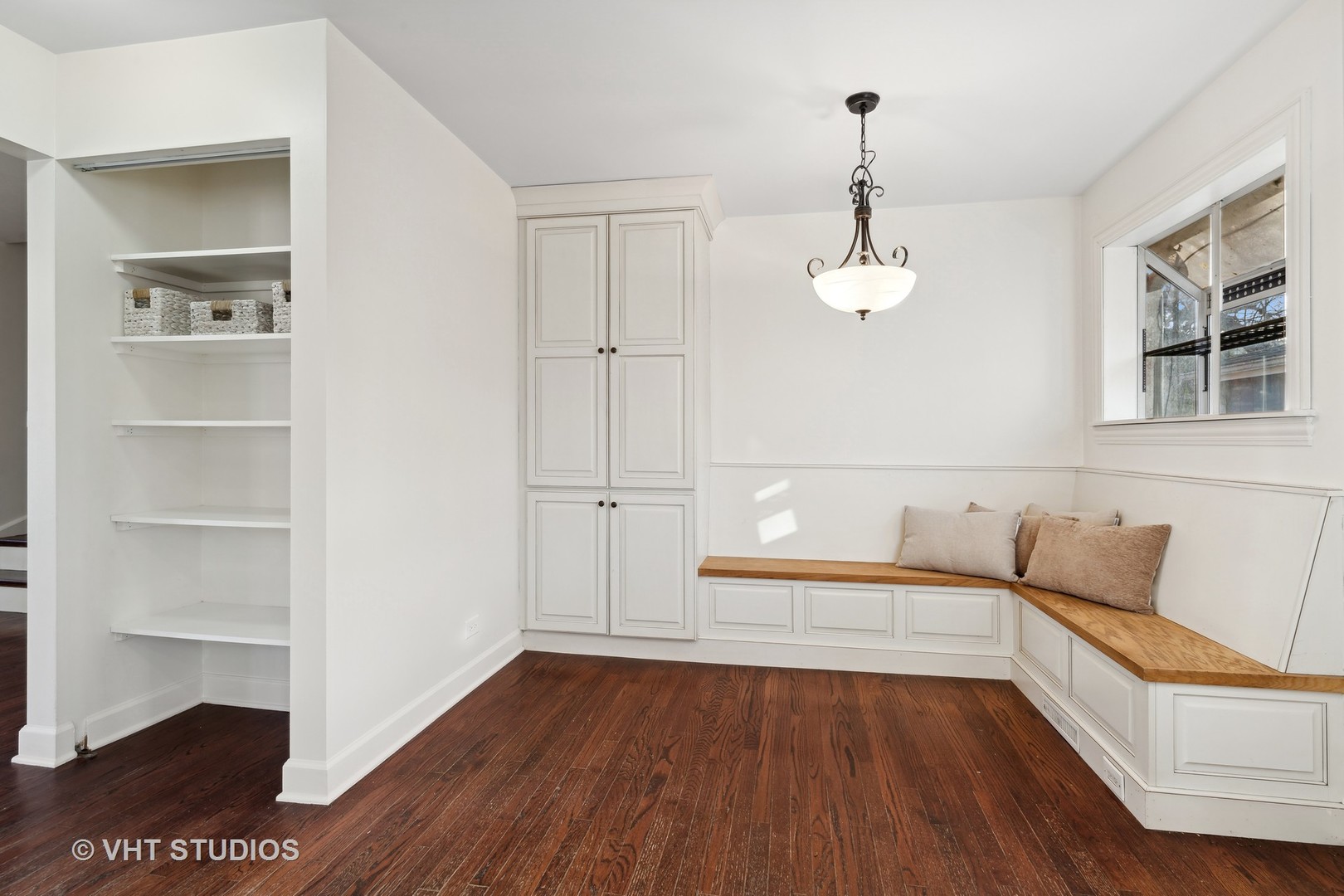 601 Long Road Glenview, IL 60025 - Photo 12 of 27