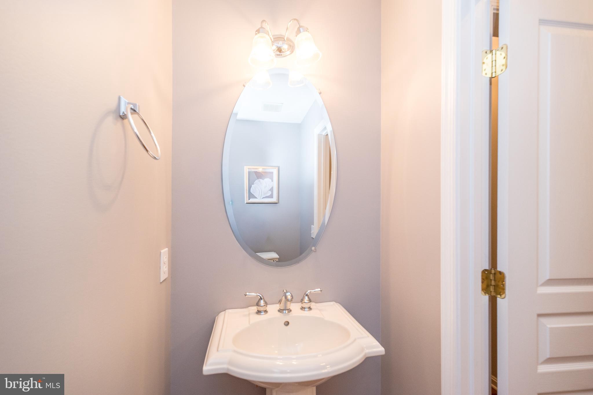 32 Addison Court Doylestown, PA 18901 - Photo 37 of 64 Powder room on first level