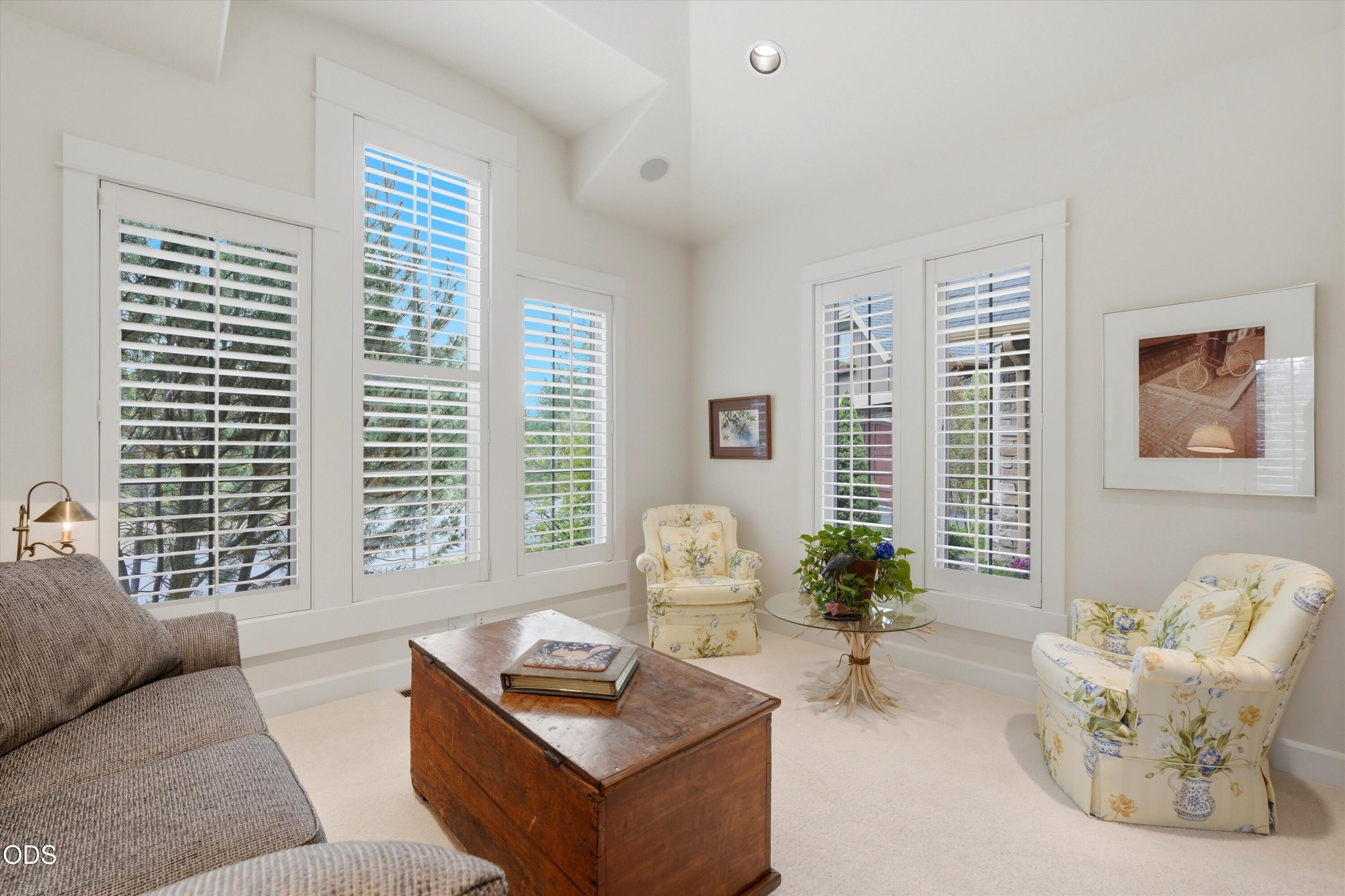 20100 Star Fire Ridge Court Bend, OR 97702 - Photo 42 of 69 Gallery Image 42