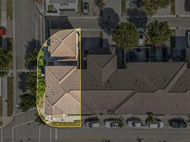 $3,300 | 9205 Southwest 170th Place, Miami, FL 33196