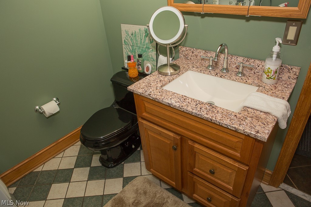 5947 Lear Nagle Road North Ridgeville, OH 44039 - Photo 11 of 29