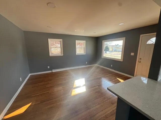 $254,900 | 7720 West Bobolink Avenue, Milwaukee, WI 53218