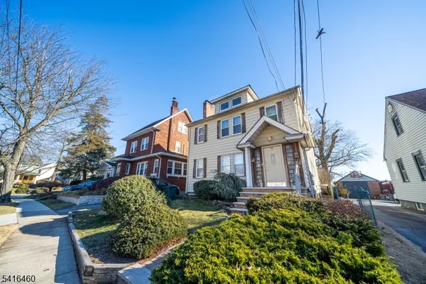 $4,200 | 50 Brookwood Drive, Unit B, Maplewood, NJ 07040