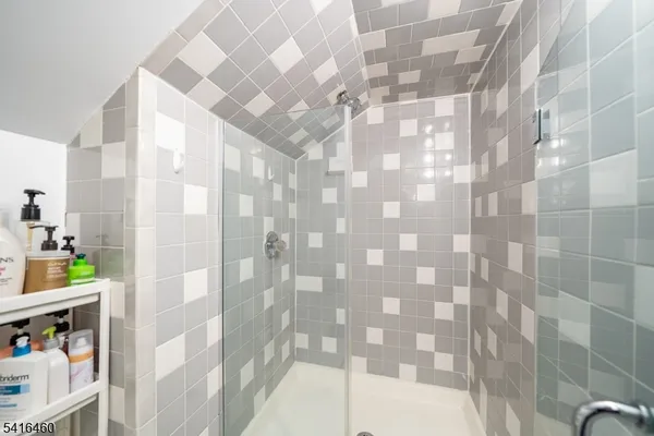 $4,200 | 50 Brookwood Drive, Unit B, Maplewood, NJ 07040