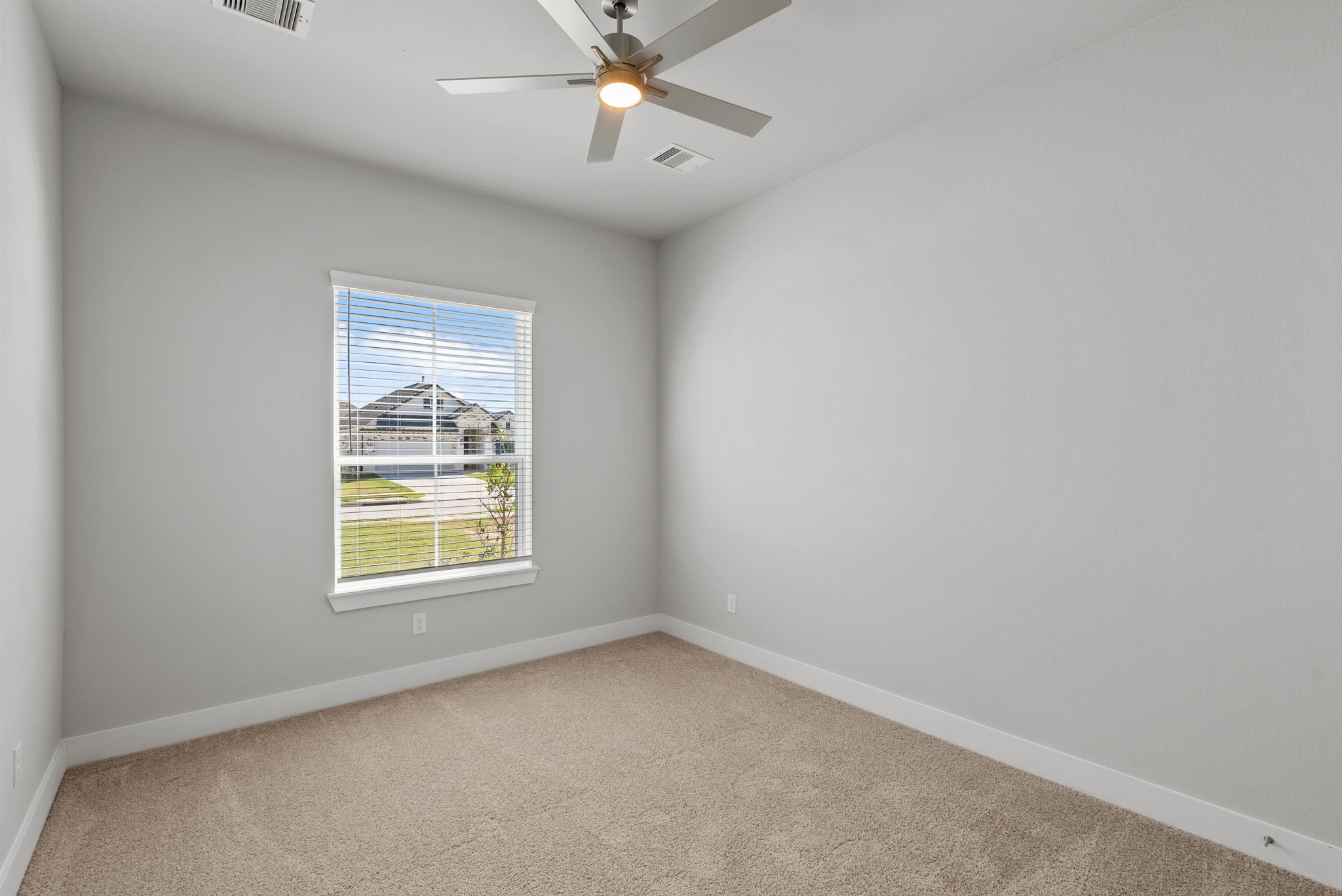 413 Hampton Edge Lane Waller, TX 77484 - Photo 20 of 42