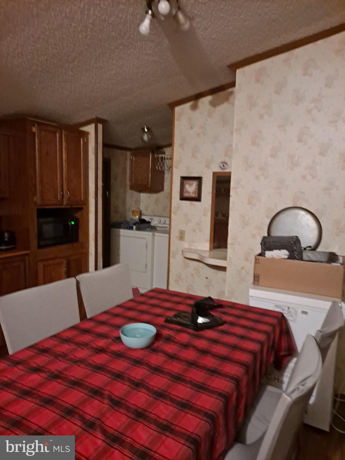 18 Crystal Drive Manheim, PA 17545 - Photo 3 of 14