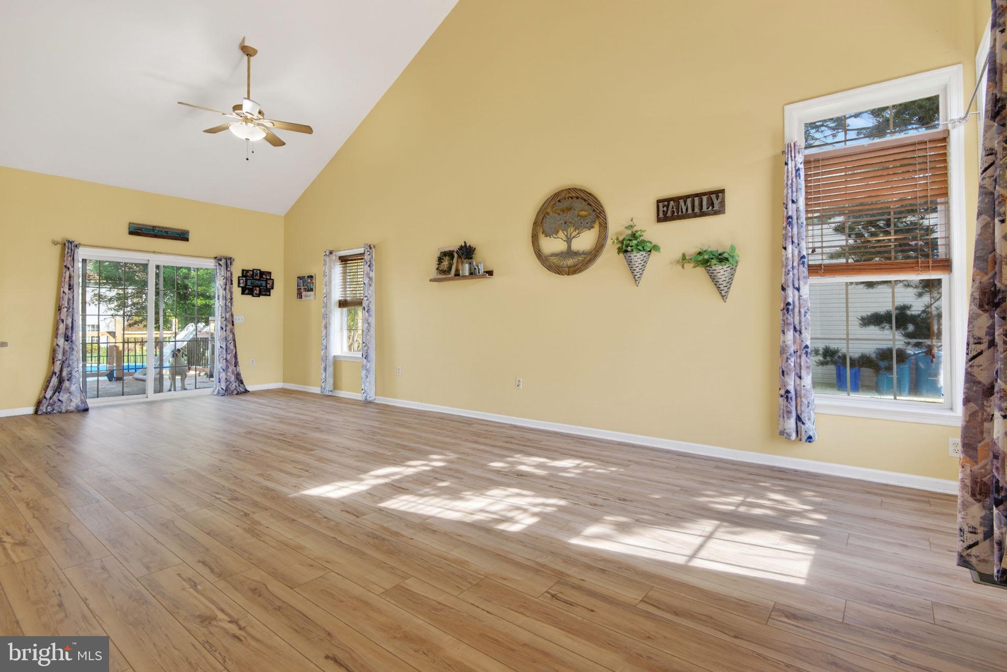 325 Olde Hickory Road Mount Wolf, PA 17347 - Photo 8 of 42 Gallery Image 8
