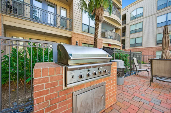 $1,850 | 2299 Lone Star Drive, Unit 444, Sugar Land, TX 77479