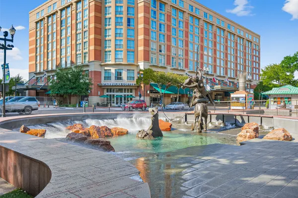 $1,850 | 2299 Lone Star Drive, Unit 444, Sugar Land, TX 77479