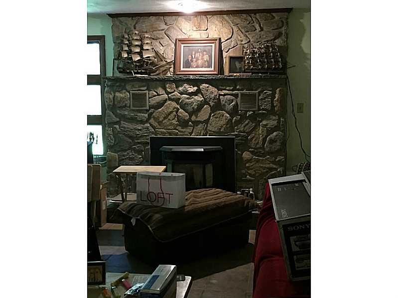 112 Cucumber Hill Road Foster, RI 02825 - Photo 6 of 20 Den/Family/Great Room.
