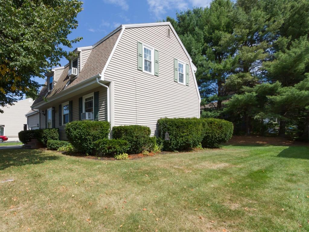 33 Phipps Road Portland, ME 04102 - Photo 3 of 23 Photo