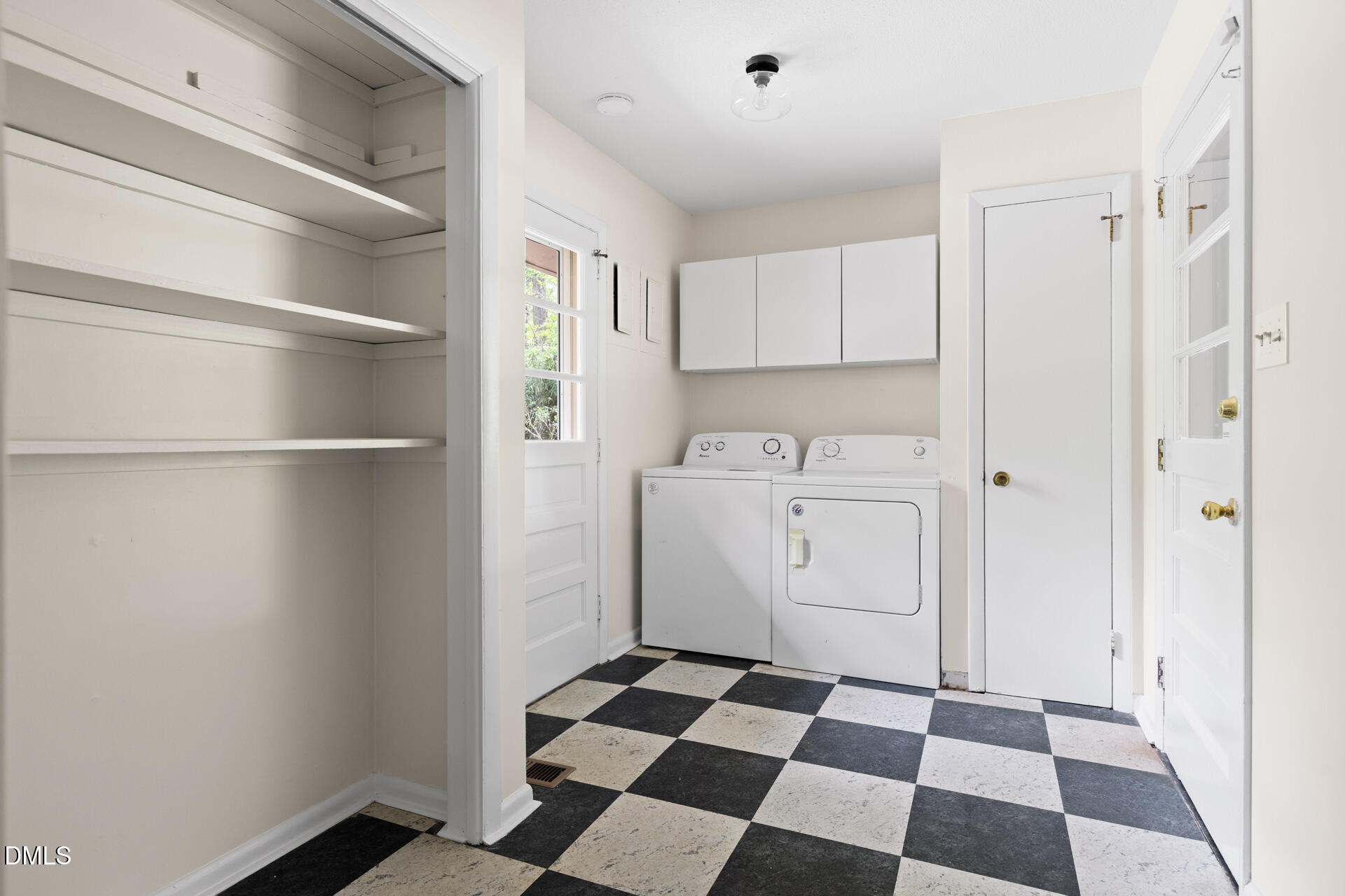 4511 Farrington Road Durham, NC 27707 - Photo 24 of 56 4511-Farrington-124