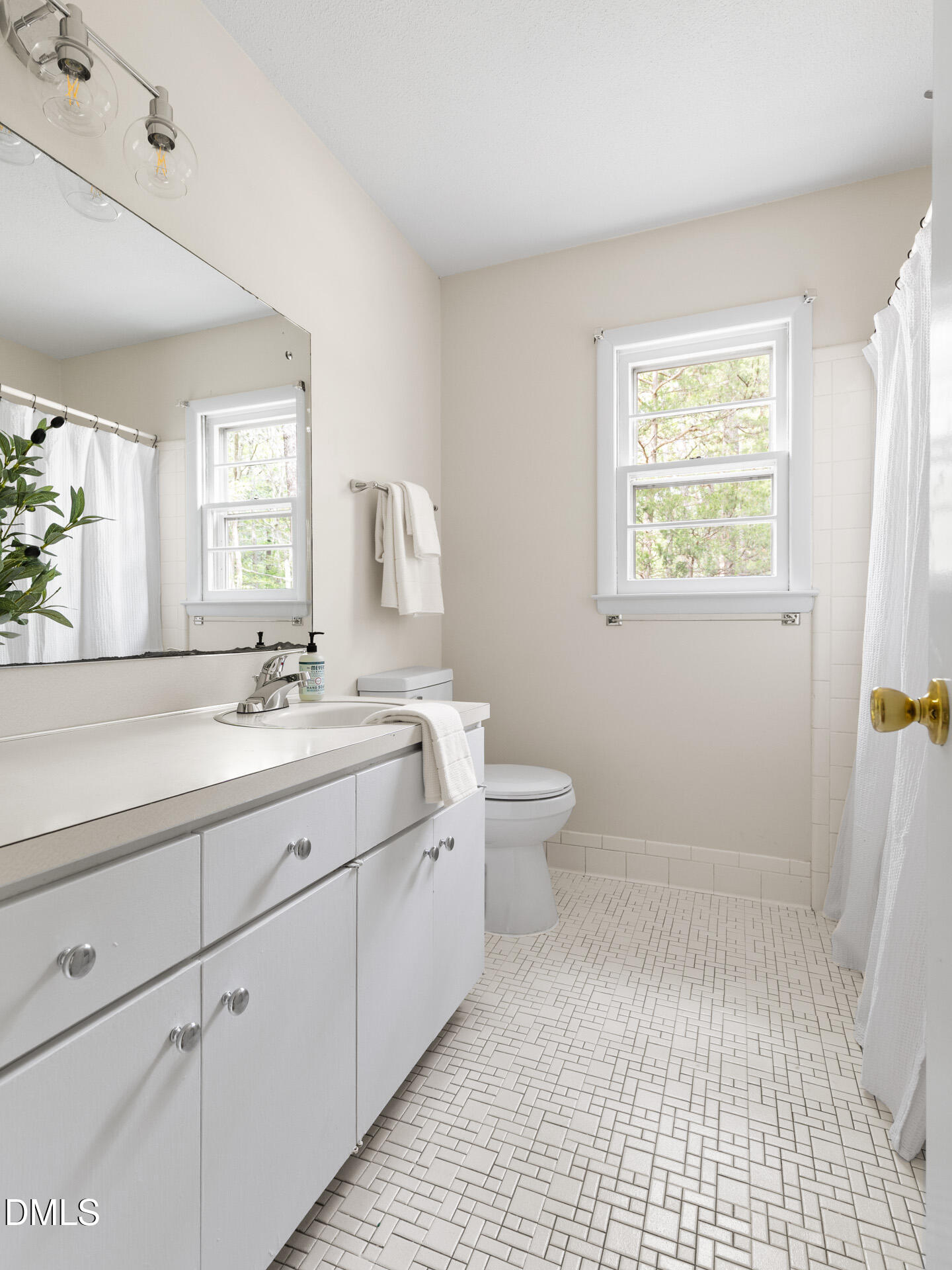 4511 Farrington Road Durham, NC 27707 - Photo 35 of 56 4511-Farrington-135