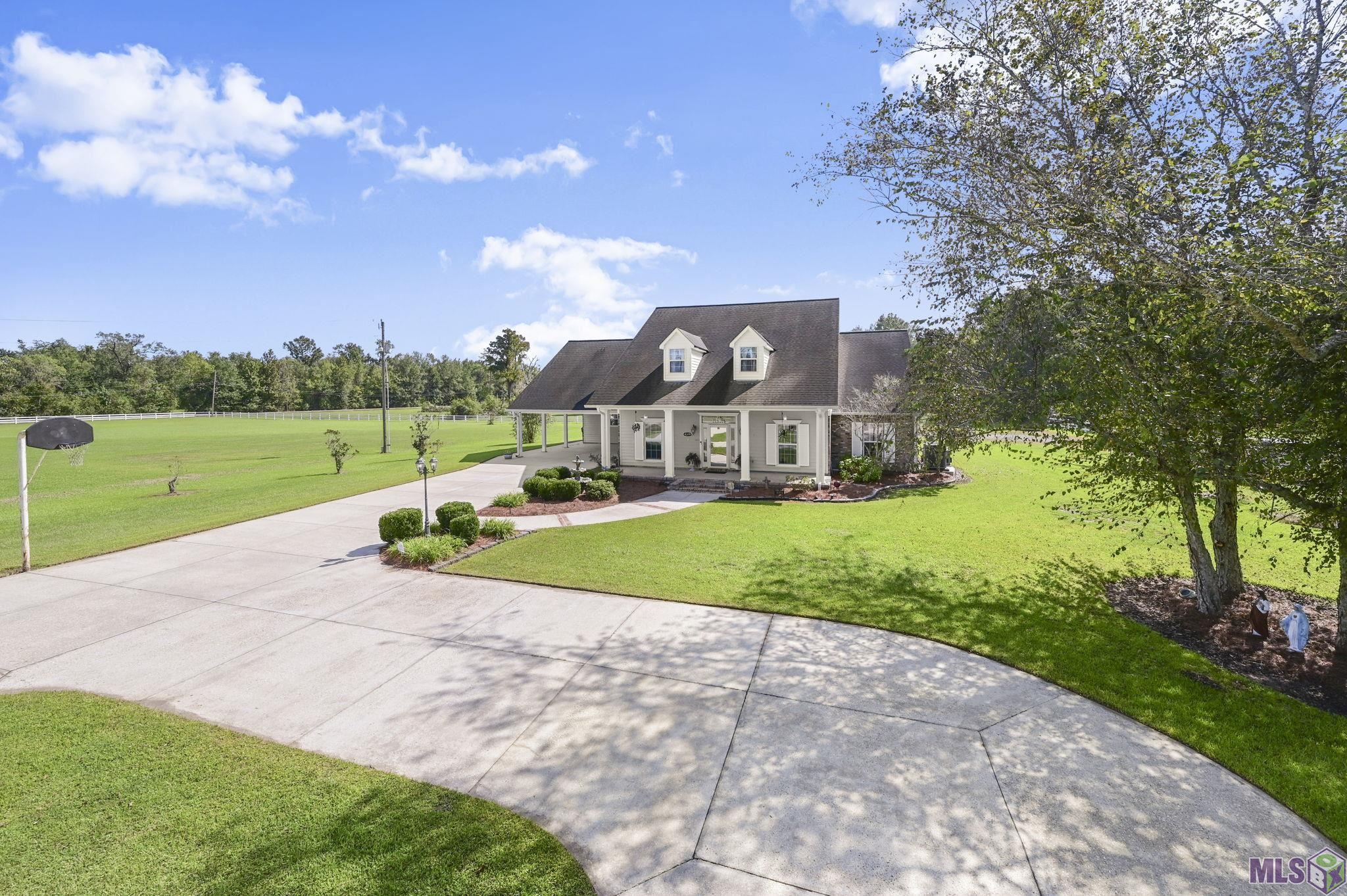 43197 Cannon Road Gonzales, LA 70737 - Photo 4 of 29