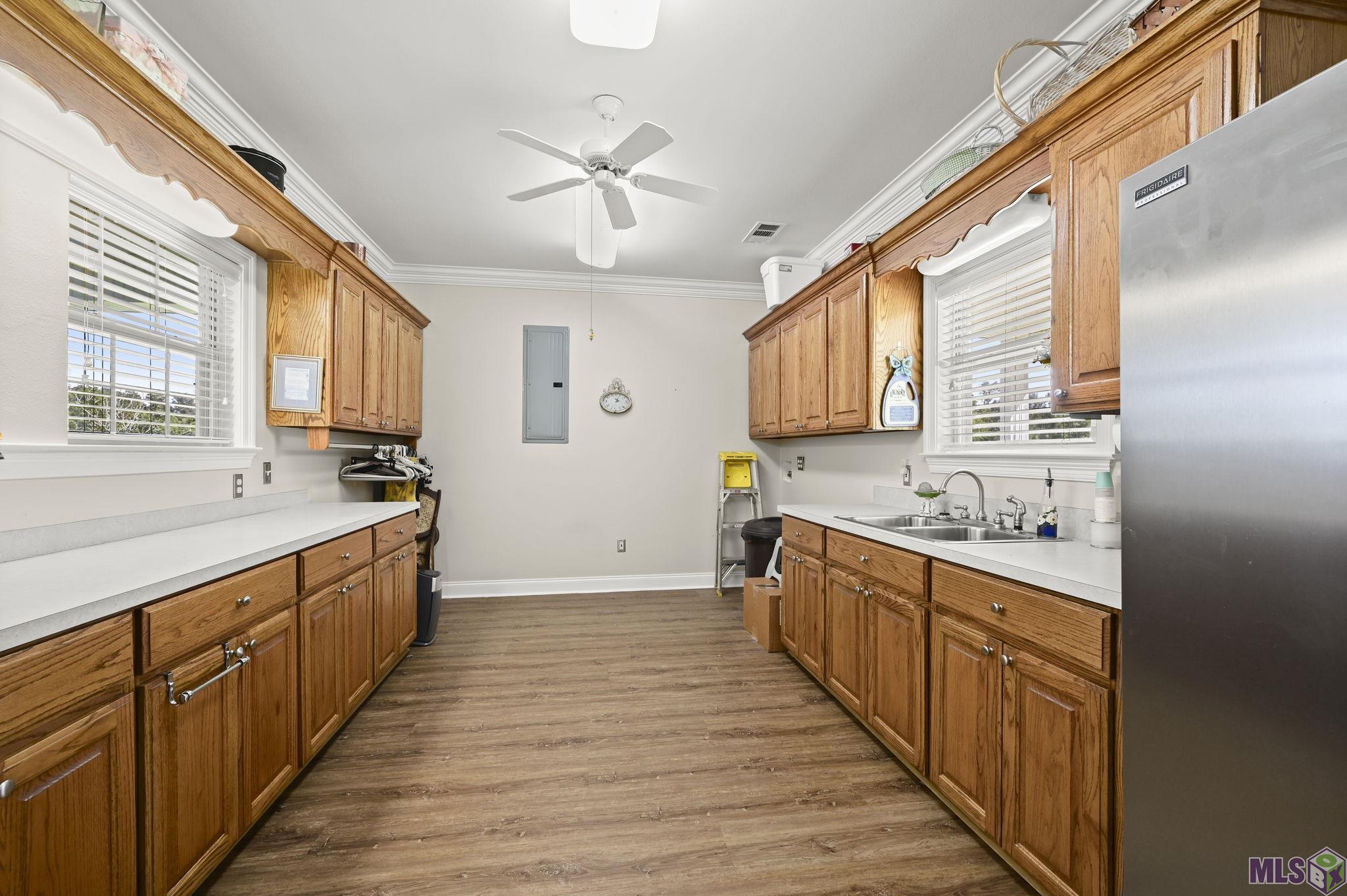 43197 Cannon Road Gonzales, LA 70737 - Photo 7 of 29