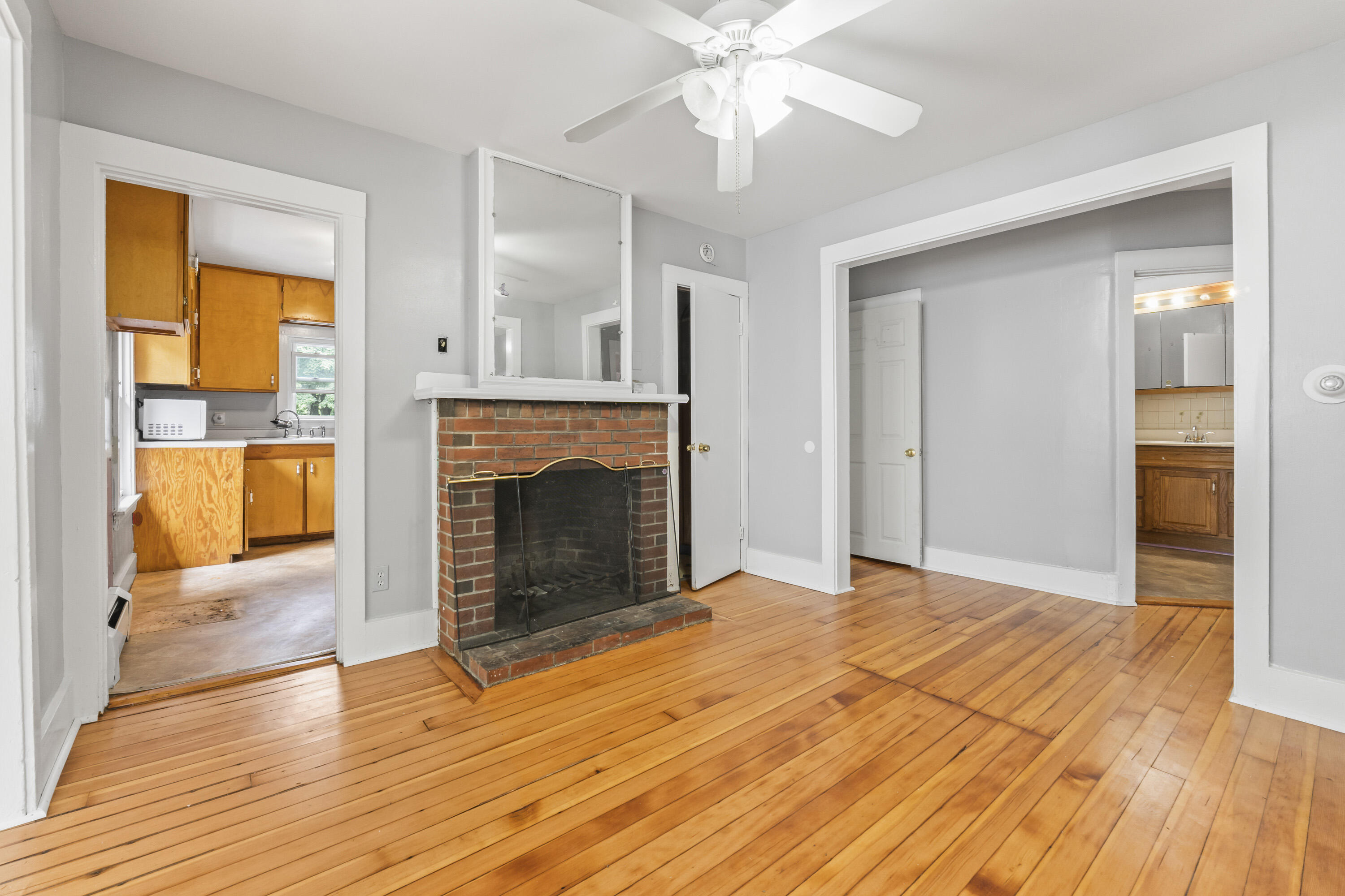 41 Lane Avenue Portland, ME 04103 - Photo 14 of 67 41 Lane Ave_114