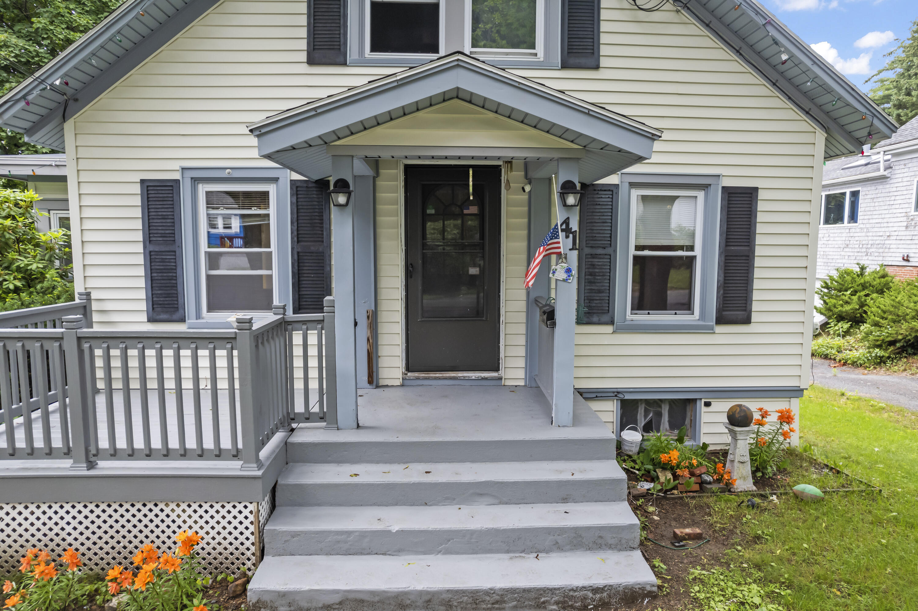 41 Lane Avenue Portland, ME 04103 - Photo 4 of 67 41 Lane Ave_104