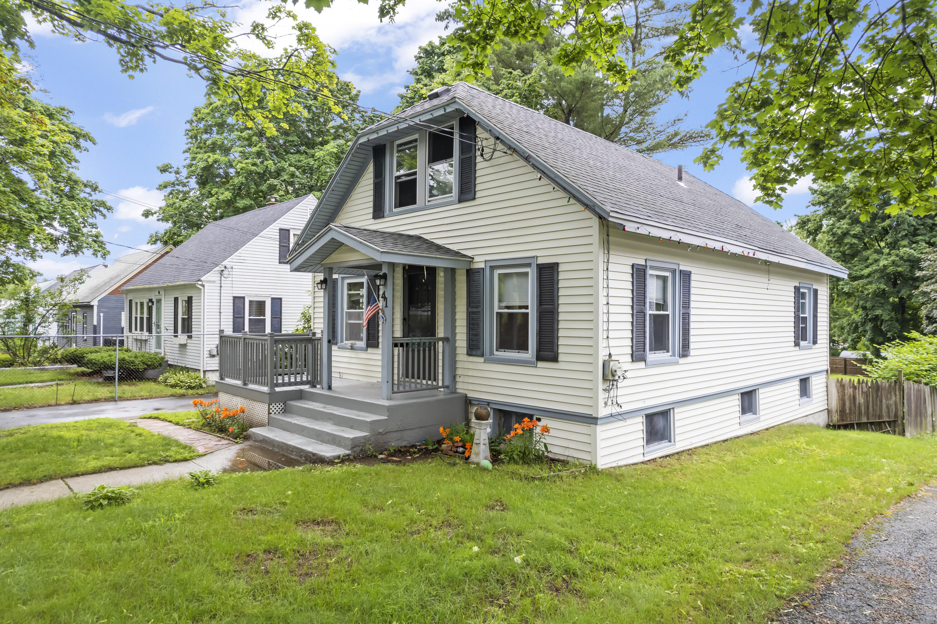 41 Lane Avenue Portland, ME 04103 - Photo 5 of 67 41 Lane Ave_105