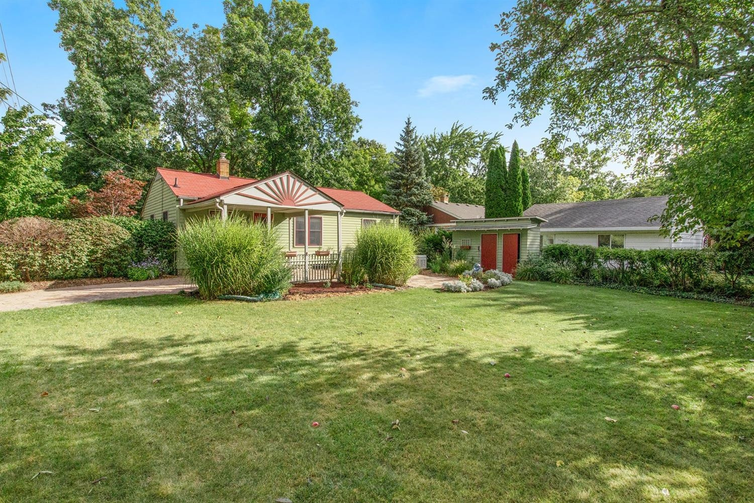 1453 Sunset Road Ann Arbor, MI 48103 - Photo 2 of 19 Photo 2
