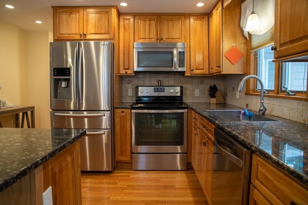 110 Grant Road Lynn, MA 01904 - Photo 5 of 42 Gallery Image 5