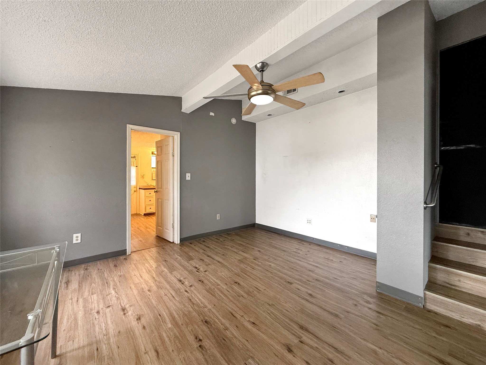15211 Fitzhugh Road, Unit B BACK CABIN Dripping Springs, TX 78620 - Photo 9 of 14 Gallery Image 9