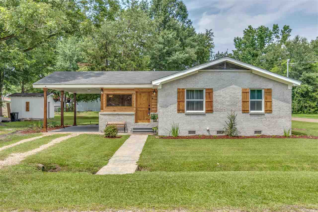 208 3rd Street Mendenhall, MS 39114 - Photo 1 of 45 Photo 1