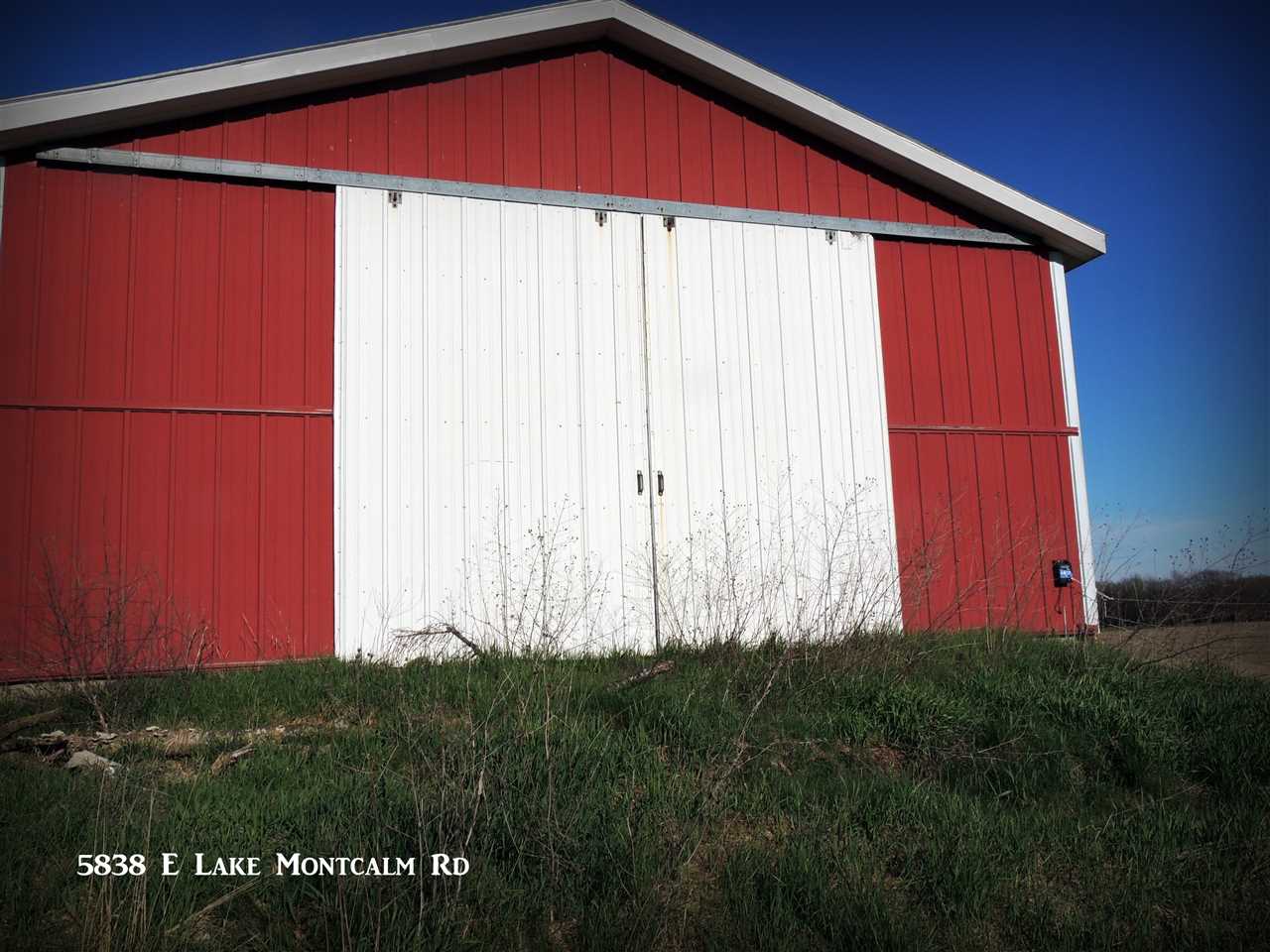 5838 Lake Montcalm Road Northeast Edmore, MI 48829 - Photo 15 of 19 1831311-14.JPG