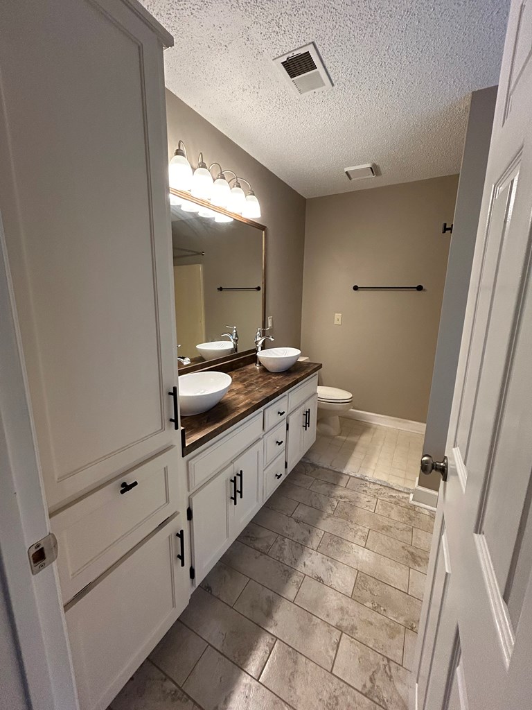 6813 Panstone Drive Columbus, GA 31909 - Photo 12 of 30 Master Bath