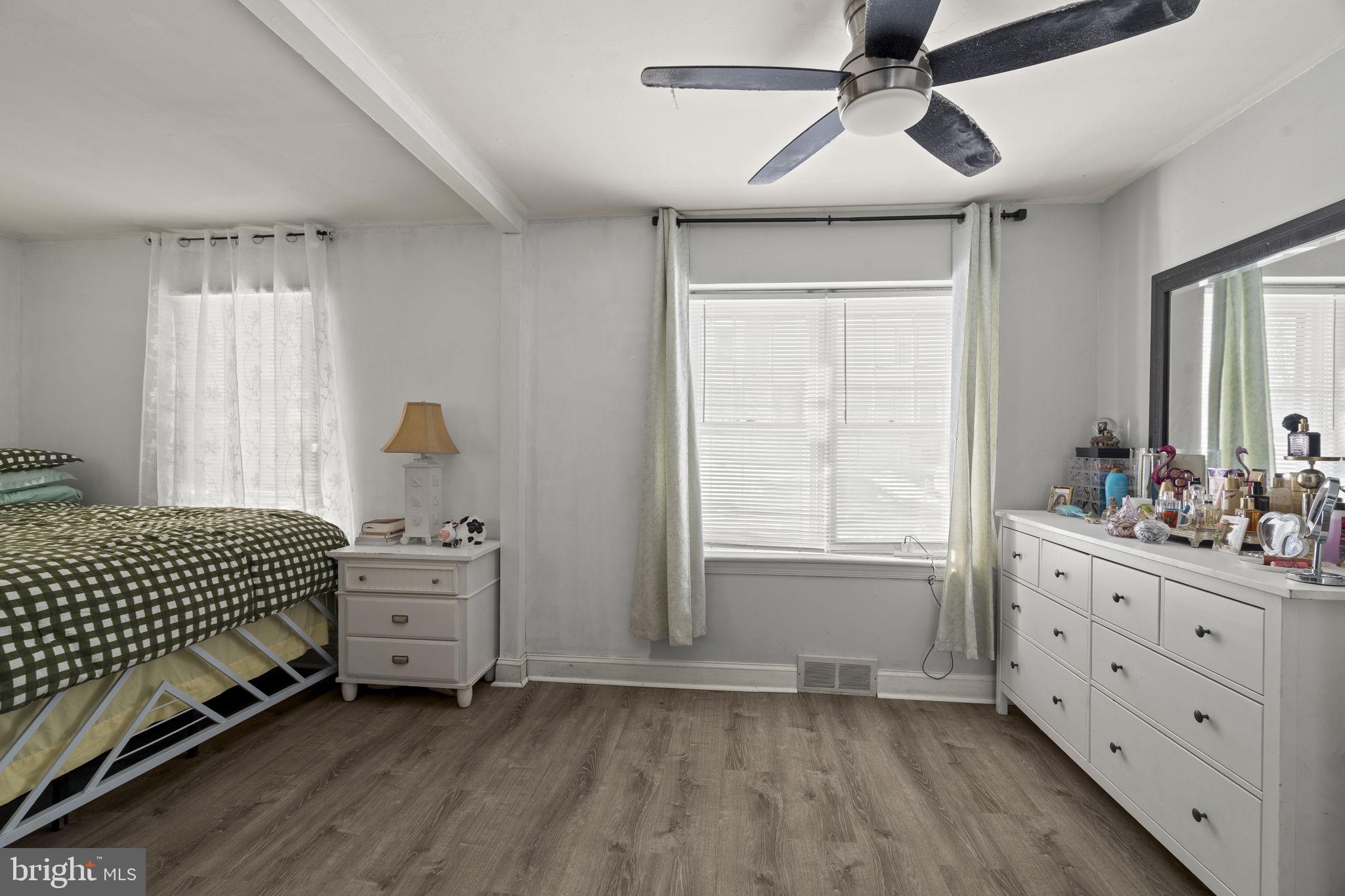 2621 Hawthorne Road Glenside, PA 19038 - Photo 11 of 26