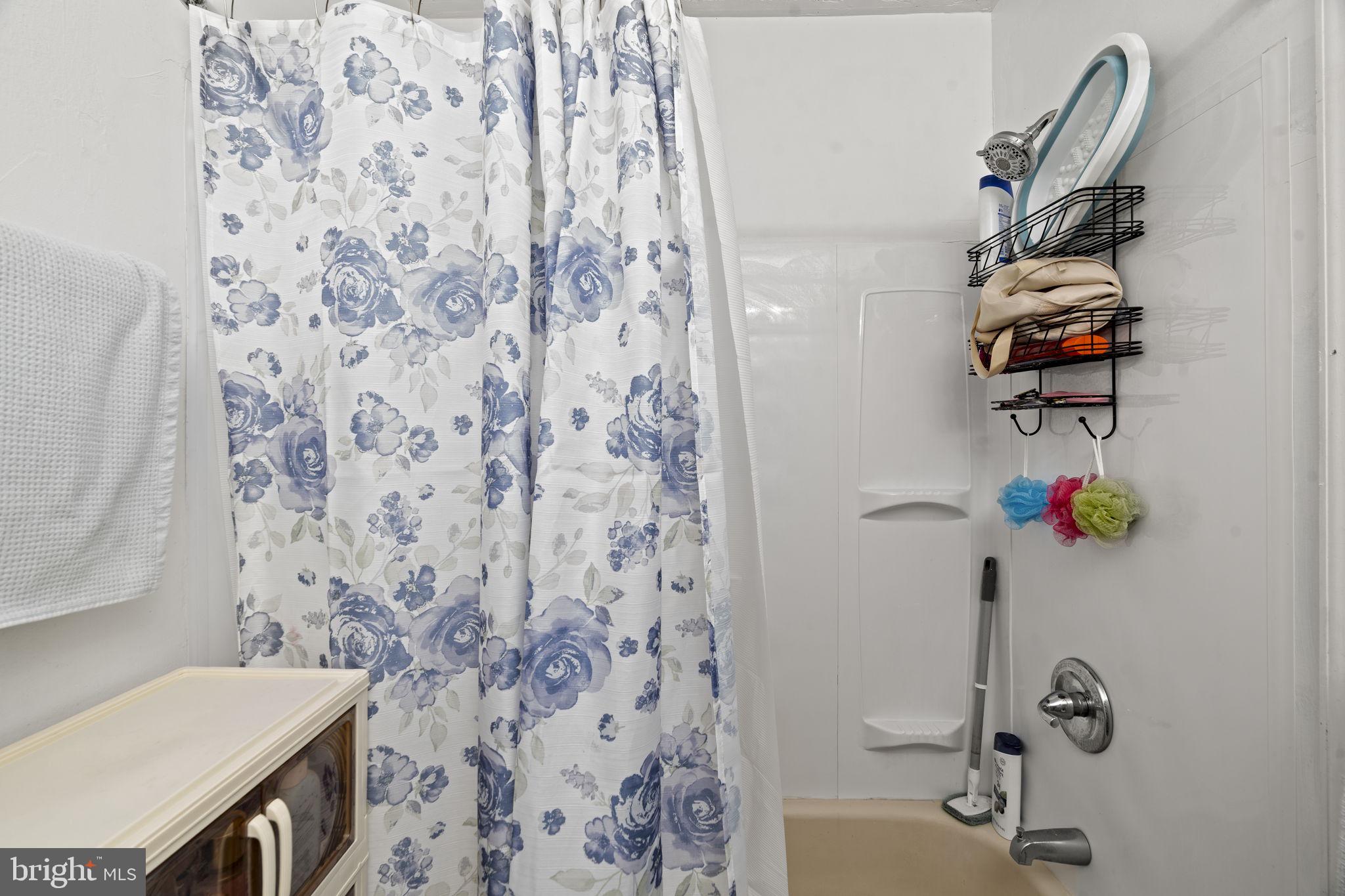 2621 Hawthorne Road Glenside, PA 19038 - Photo 16 of 26